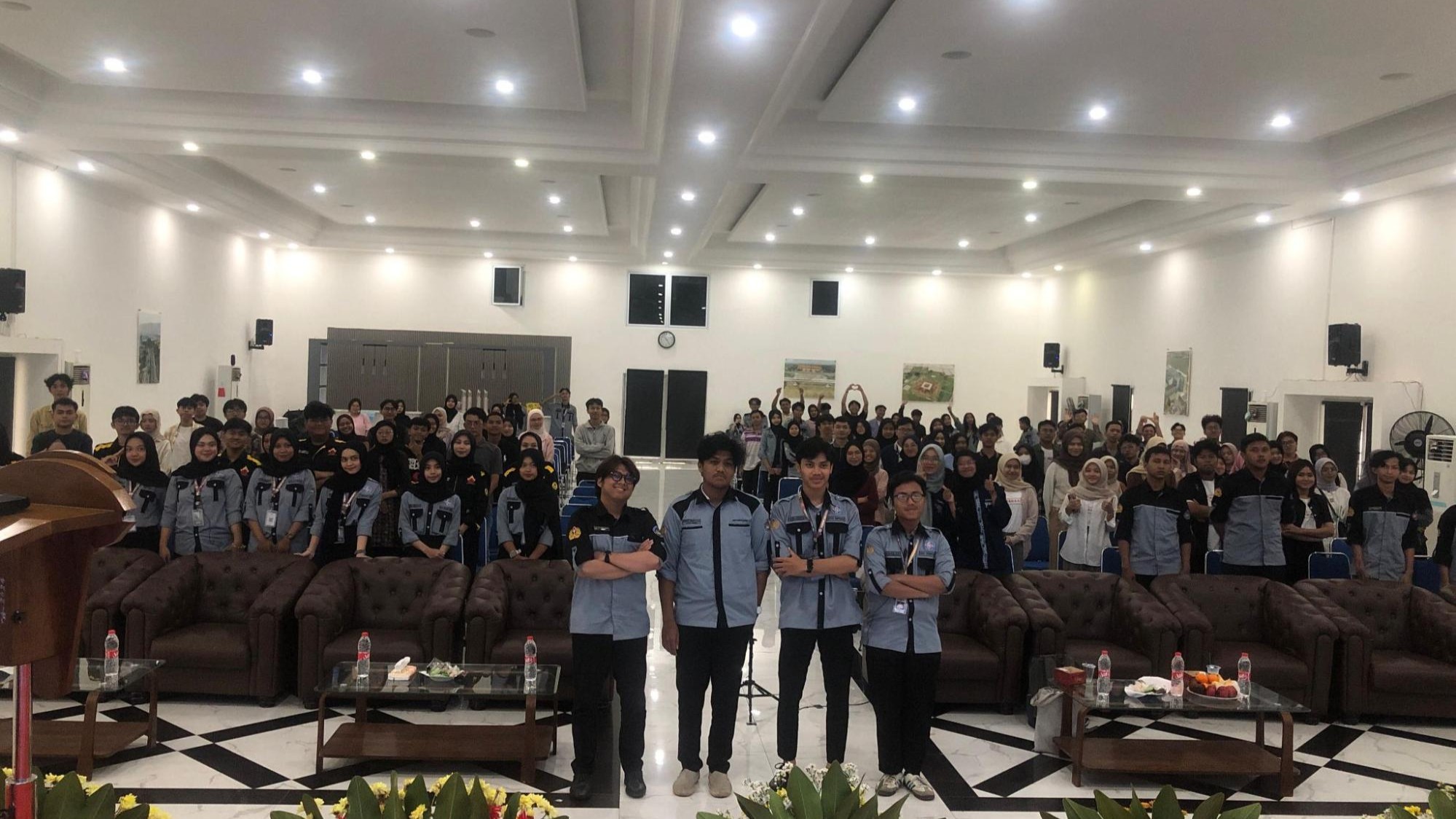 Thumbnail Artikel Perdalam Machine Learning dan Deep Learning, Himsika Adakan Seminar Workshop Nasional 2025